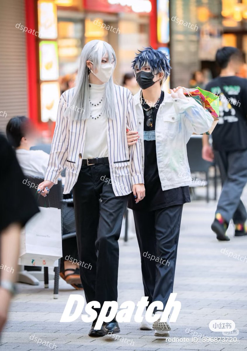 小紅書(中国sns)に載せた写真見た海外の方がこっちのがリアルなゴシップ誌だよ〜って勝手に作ってくれてた！🤣✨