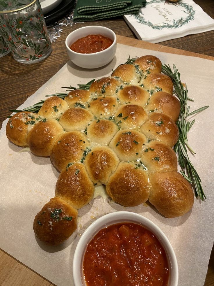 margeauxside's tweet image. ͏͏͏͏͏͏       

            ͏͏͏͏͏͏ ❥ᵕ̈⋆ ˚｡⋆ margeaux and caleb
͏͏͏͏͏͏            ͏͏͏͏͏͏ 📍 [ Jeju ] 
             First Christmas with the loml
             And our first in our new home 🩷
             To more celebrations with you, love 
͏͏

͏͏͏͏͏͏