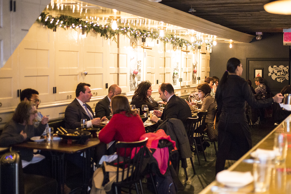 Grateful for our extended Socarrat famil; our guests, friends, and community
Thank you for sharing your table, your time, and your moments with us. Merry Christmas ✨🍷