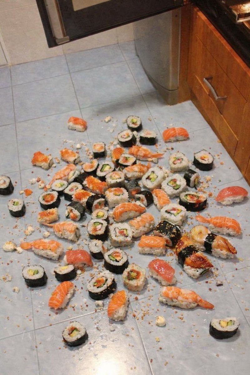 lobotom1zada's tweet image. 夕食がなくなってしまった