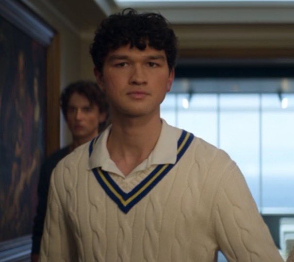 lvkecastlln's tweet image. emo.                                                frat boy.