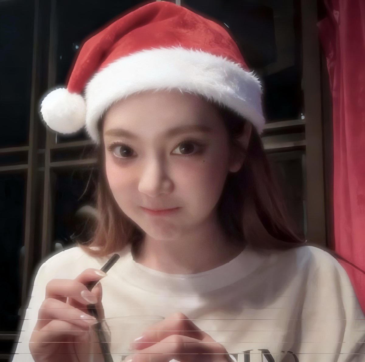 zzkkyy183811's tweet image. It's Christmas time!