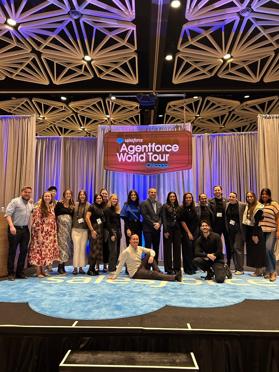 #Salesforce keynote team closing out the calendar year at #AgentforceTour Chicago! ❄️