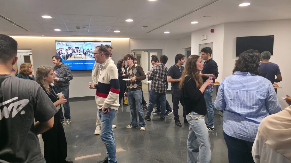 The CAMPUS Research Institute sends you its warmest best wishes. May this festive season bring you peace and joy together with your loved ones.

Happy holidays and all the best!