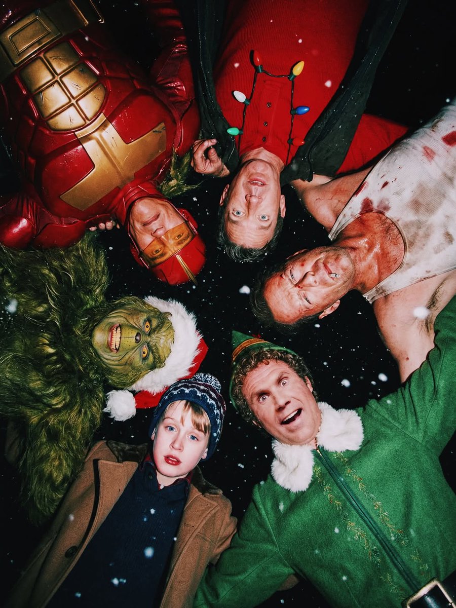 JustFreshKicks's tweet image. Christmas GOATS 🐐🎄