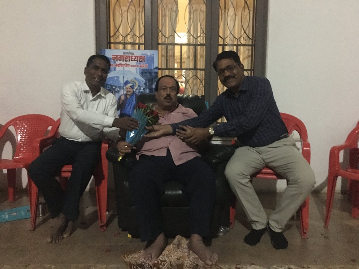 अंबाजोगाई नगरीचे नव निर्वाचित नगर अध्यक्ष मा नंदकिशोर ( काकाजी) मुंदडा यांचे अभिनंदन करून शुभेच्छा दिल्या. #