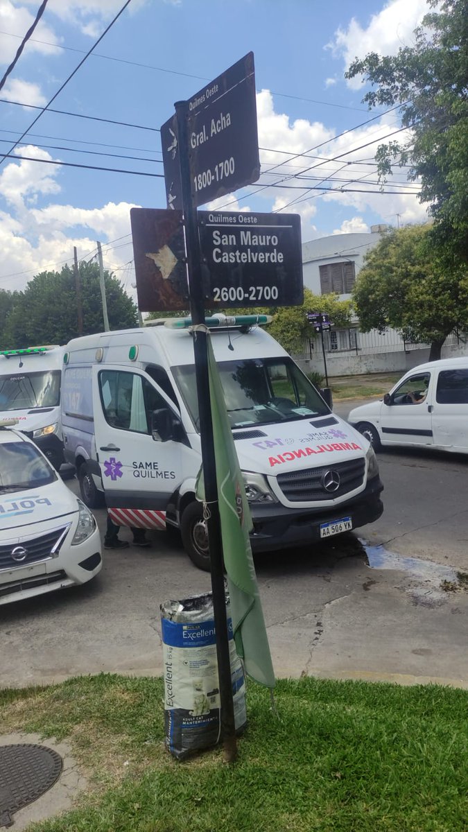#DNIAnulado #Doblete #SiUnaMenos
REGALITO DE NAVIDAD PARA SATAN
Hace instantes un policía de CABA mandó a pasar las fiestas con el diablo a este par de rastreros que le querían robar el auto. Pasó en Acha y San Mauro Castelverde, #QuilmesOeste. Los finados, un hombre y una mujer