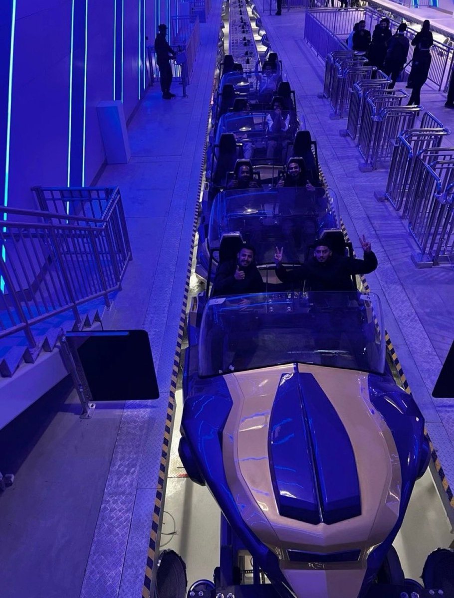 UPDATE!!! RIDERS ARE ON THE WORLD’S TALLEST ROLLER COASTER, FALCONS FLIGHT AT SIX FLAGS QIDDIYA CITY!!

📸: <a href="/M7MD_A98/">محمد | 🇸🇦 Qiddiya</a>