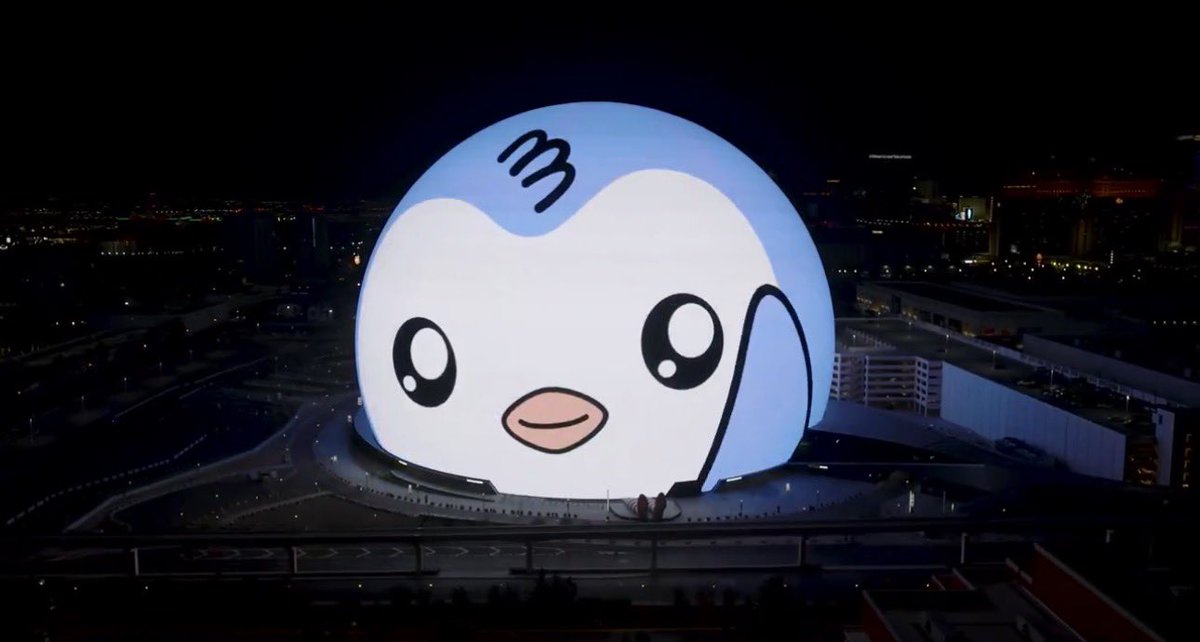 The Pudgiest Christmas!!

🐧🤍✨