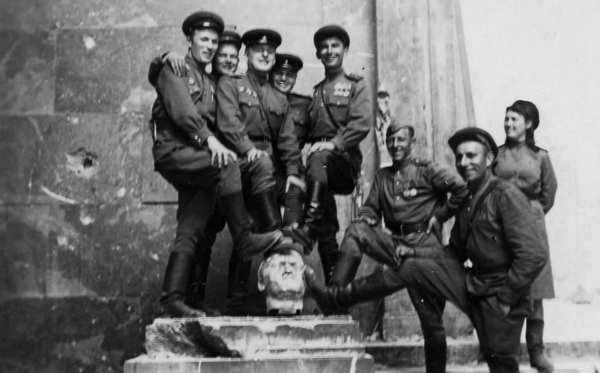 WW2 The Eastern Front tweet media