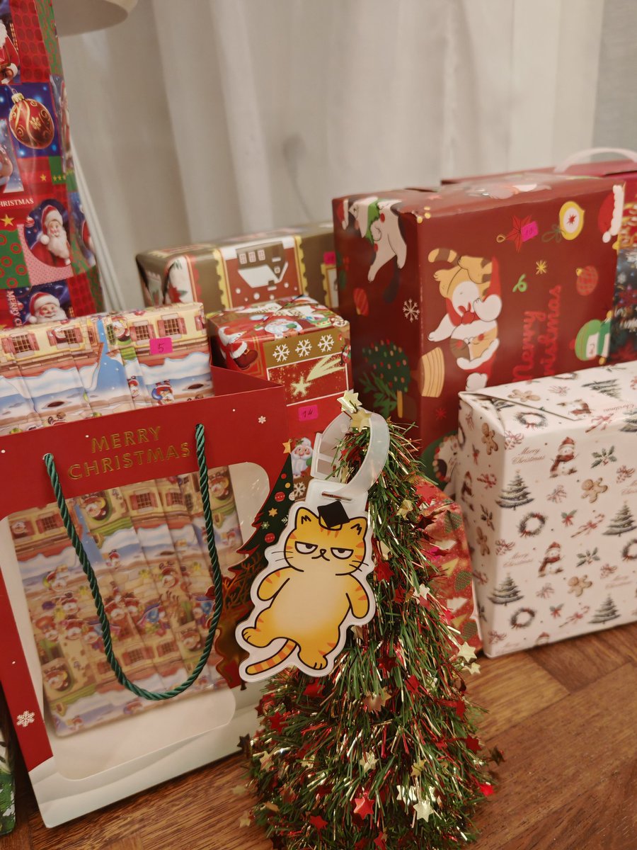 Coincat_Global's tweet image. 🎄 Christmas with our CoinCat family.
Different time zones, same chat.
Same goals. Same journey. 😼

Merry Christmas, CoinCat fam.
Glad you’re here.

#CoinCat #CCAT #MerryChristmas