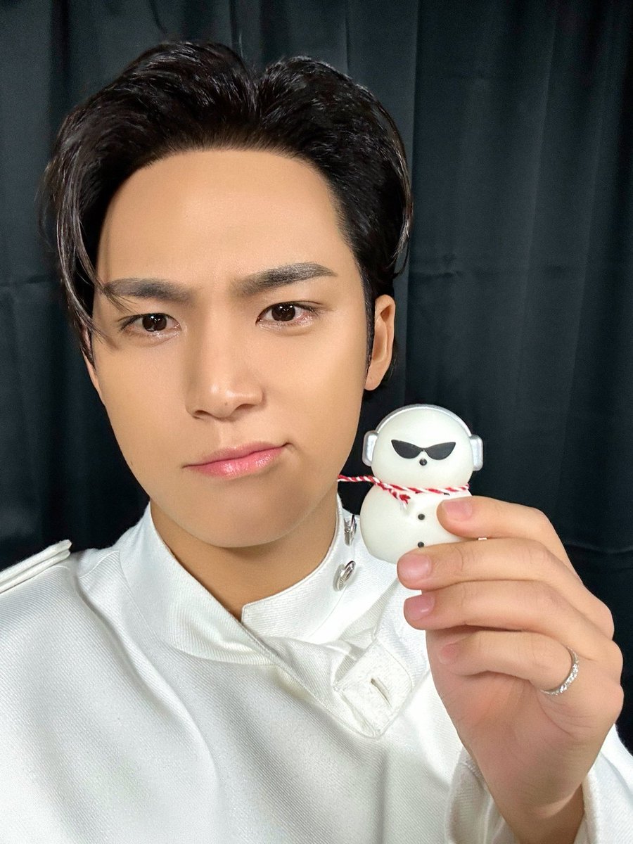 Mingyu tweet media