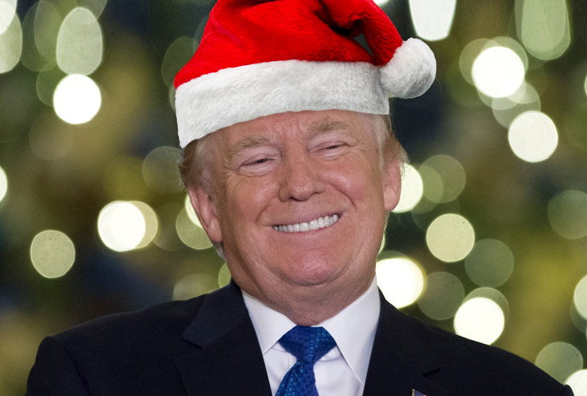 RightSideApp45's tweet image. Merry Christmas and Happy New Year to everyone. We will see you in 2026 with new items featuring your favorite President!