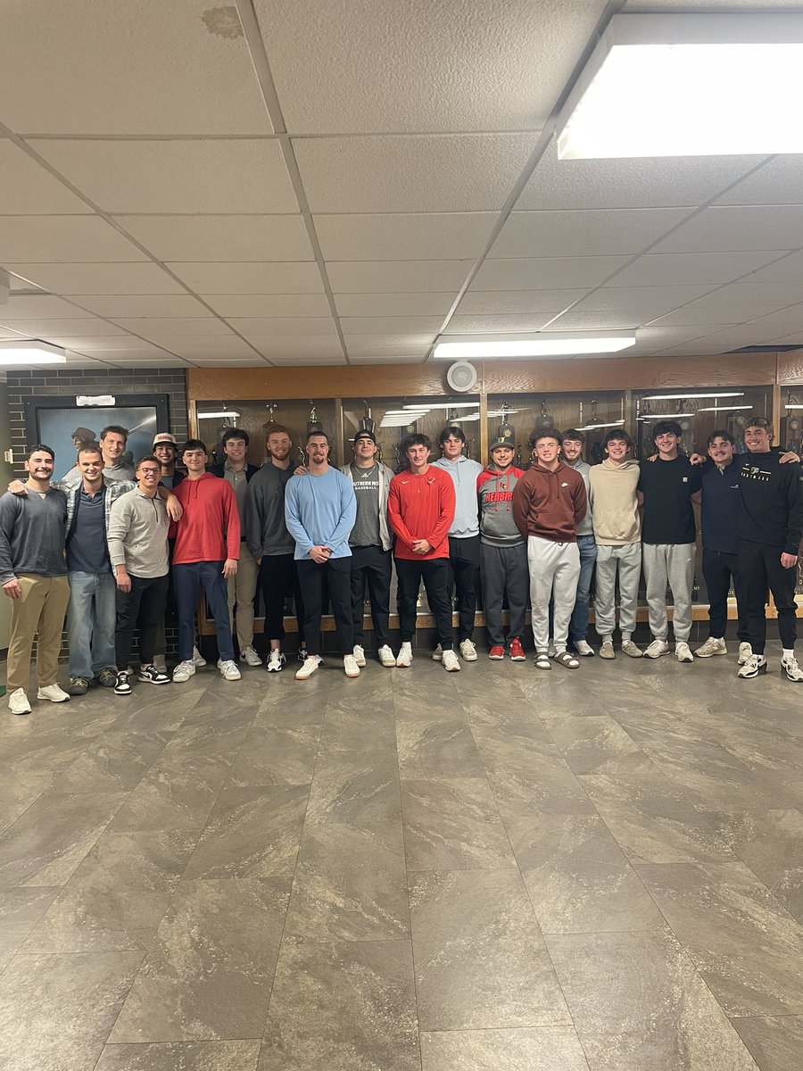 U-High Baseball tweet media