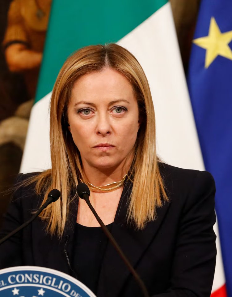 إياد الحمود tweet media