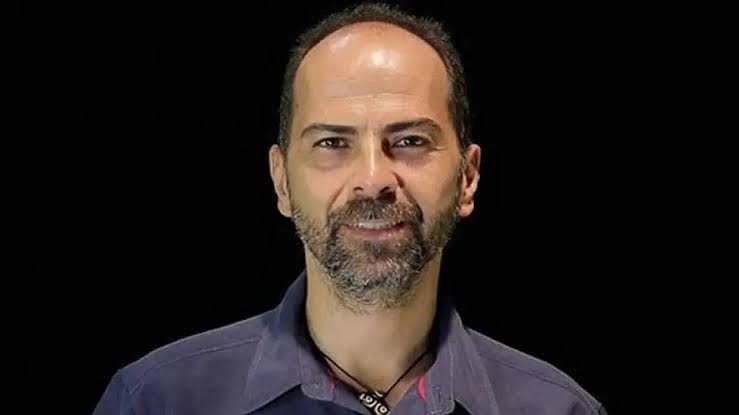 YeniUlak's tweet photo. 📣 Nasuh Mahruki:

▪️Bu iktidardan kurtulup bütün devlet envanterlerini kontrol edip saydığımızda, neleri kaybettiğimizi öğrenecek ve ağlamaktan göz pınarlarınızda ağlayacak gözyaşı kalmayacak.

▪️Hepimiz kendimizden utanacağız. Biz bu yağmayı nasıl ve neden durduramadık diye. https://t.co/HNIFrX7p1p