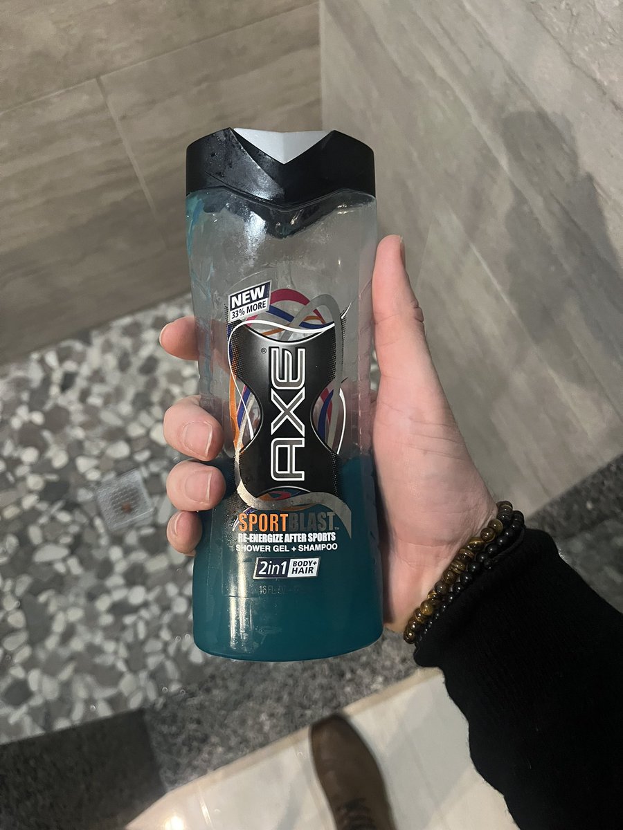 bguth23's tweet photo. Merry Christmas and a Happy Axe SportBlast 2-1 Day to all who celebrate. https://t.co/aECDRQ77D2