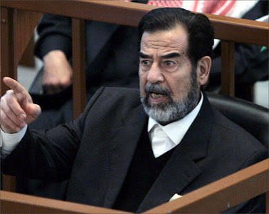 7a9i9a7's tweet photo. @RghadSaddam 
لا يمكن لهذا الرجل أن يكون صدام حسين المجيد رئيس جمهورية العراق.
متى سنعرف الحقيقة؟ https://t.co/bSyOtNKVgf