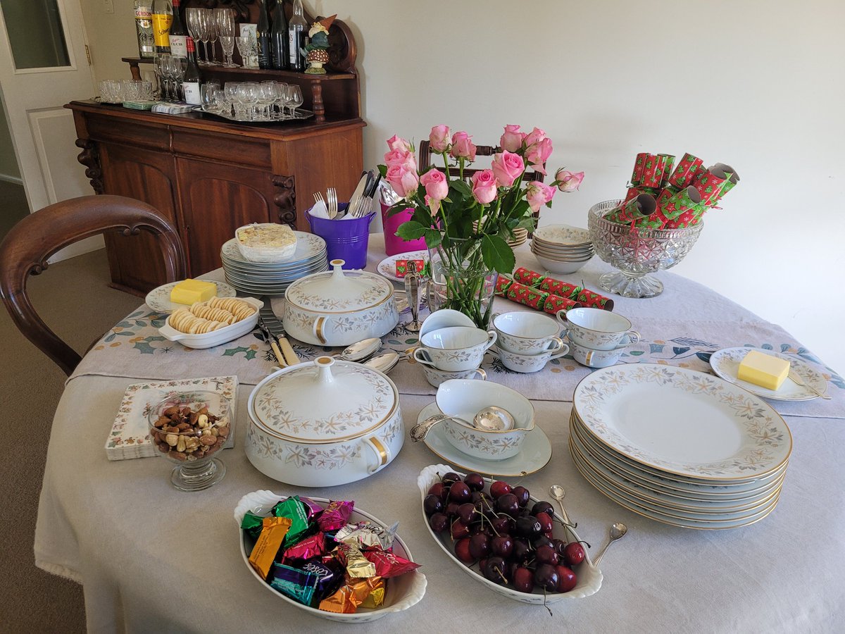 It's beginning to look a lot like Christmas 🎄