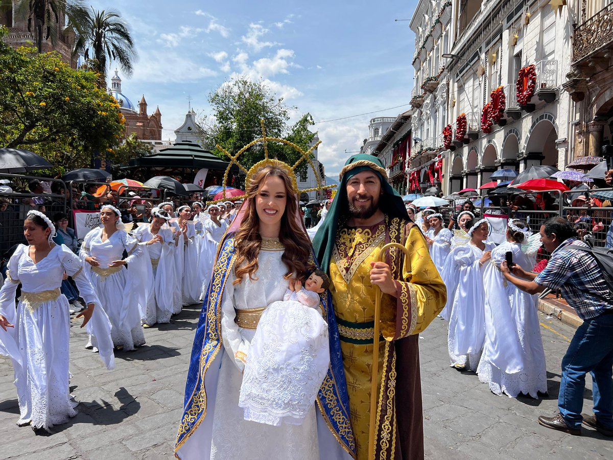 RoqueOrdone's tweet image. ¡Feliz Navidad!

#ElPaseDelNiñoViajero es una de las tradiciones más profundas de Cuenca. Nació como una expresión de fe, y con el paso del tiempo se convirtió en nuestro símbolo de identidad, unión y celebración de la Navidad. 

Cada traje, danza y melodía narra una historia…