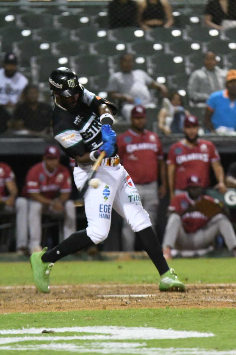 EOBASEBALLCLUB tweet media