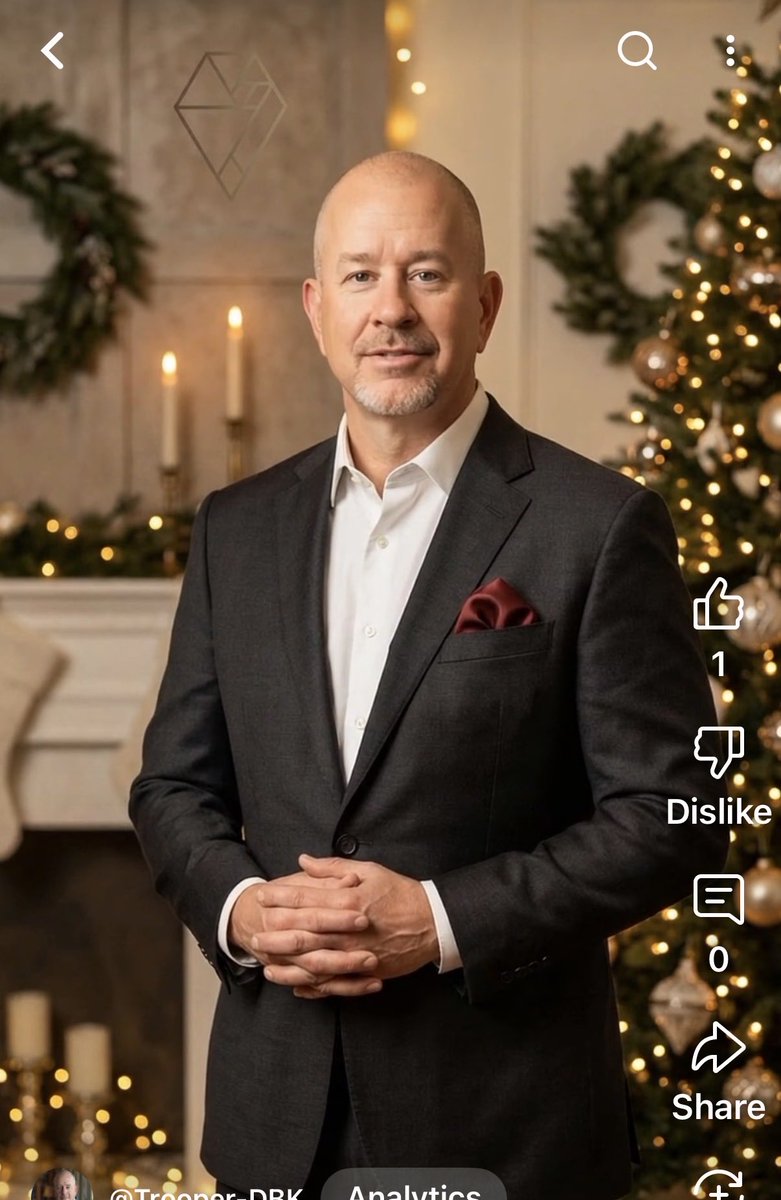 Merry Christmas to the ROYALDBK family 🎄
Grateful for a community built on conviction, patience, and long-term vision. Enjoy the holiday, recharge with family — we’re just getting started. 💎👑

#RoyalDBK #DBK #Stablecoin #PassiveIncome 

youtube.com/shorts/6UH2SwK…