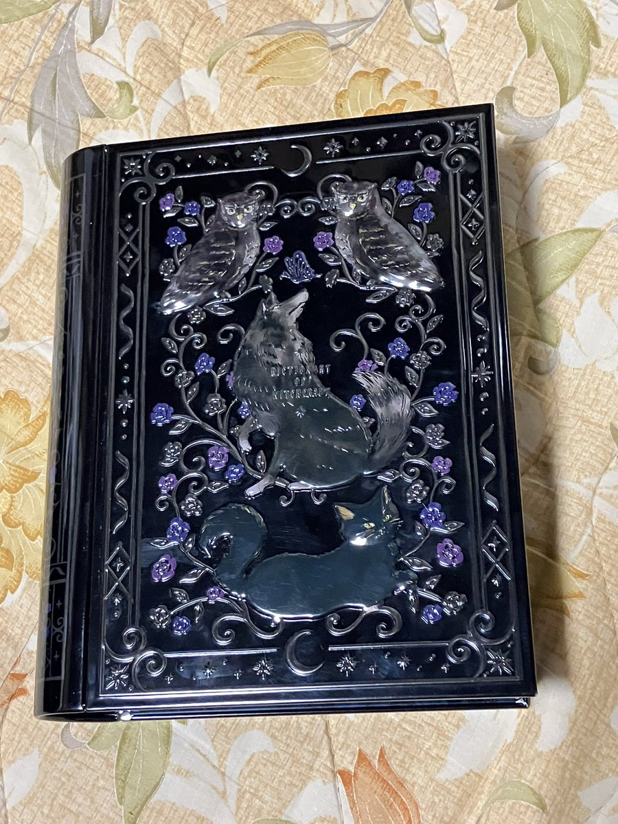 silver_strix's tweet photo. アドベントカレンダー24日目

最終日は🟢🍫でした！

#カルディ #KALDY https://t.co/7mSmYtBtJJ