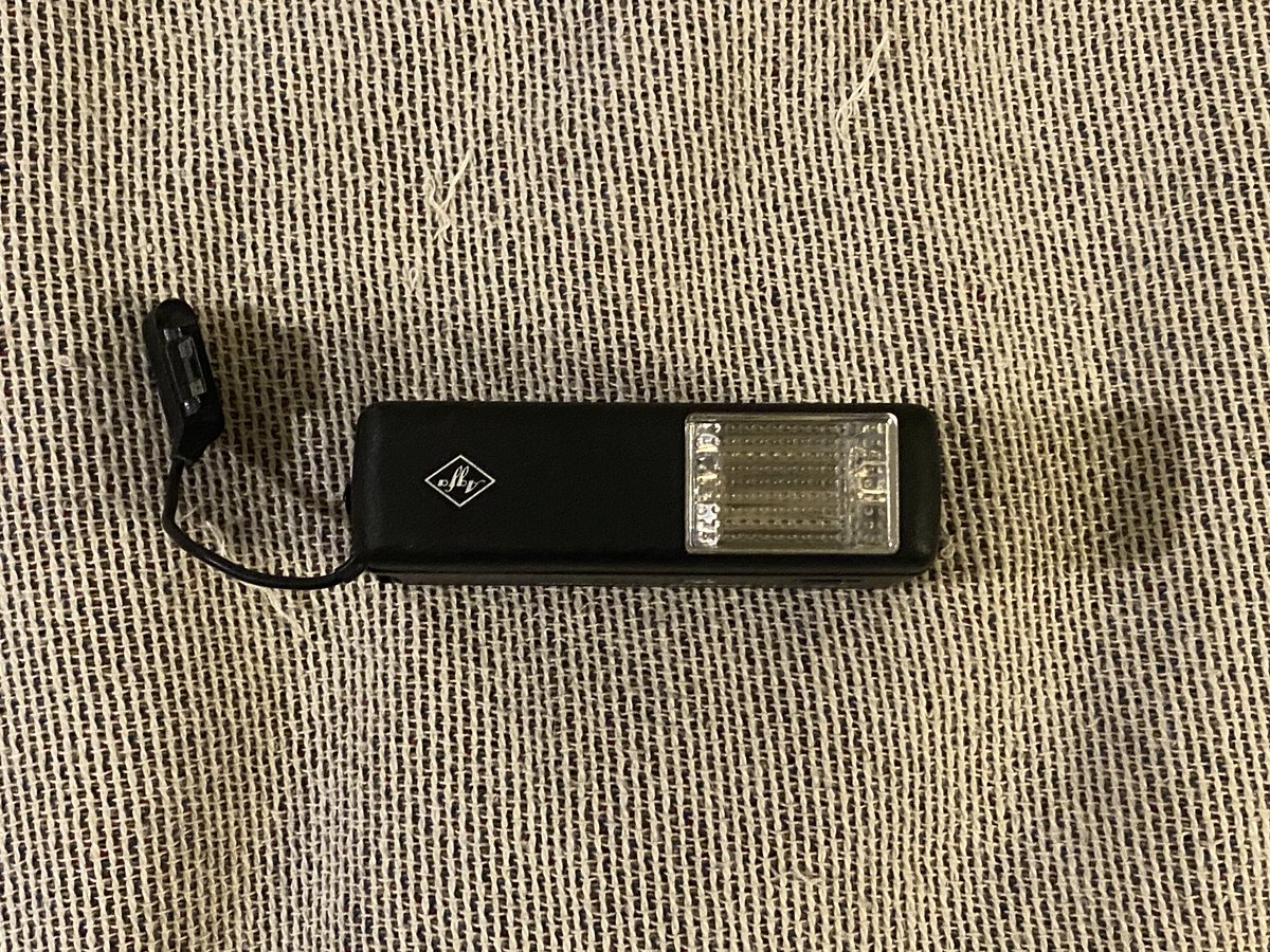 Sven804's tweet photo. So earlier this year my Dad was sorting and clearing things out and found the Agfamatic pocket Lux 234.

Today I found the camera it was designed for, in Barnardos for a £1. Result.

#collectingcameras 
#camera 
#cameracollector 
#collection 
#agfamatic2008 https://t.co/eMJ5vg7UPK