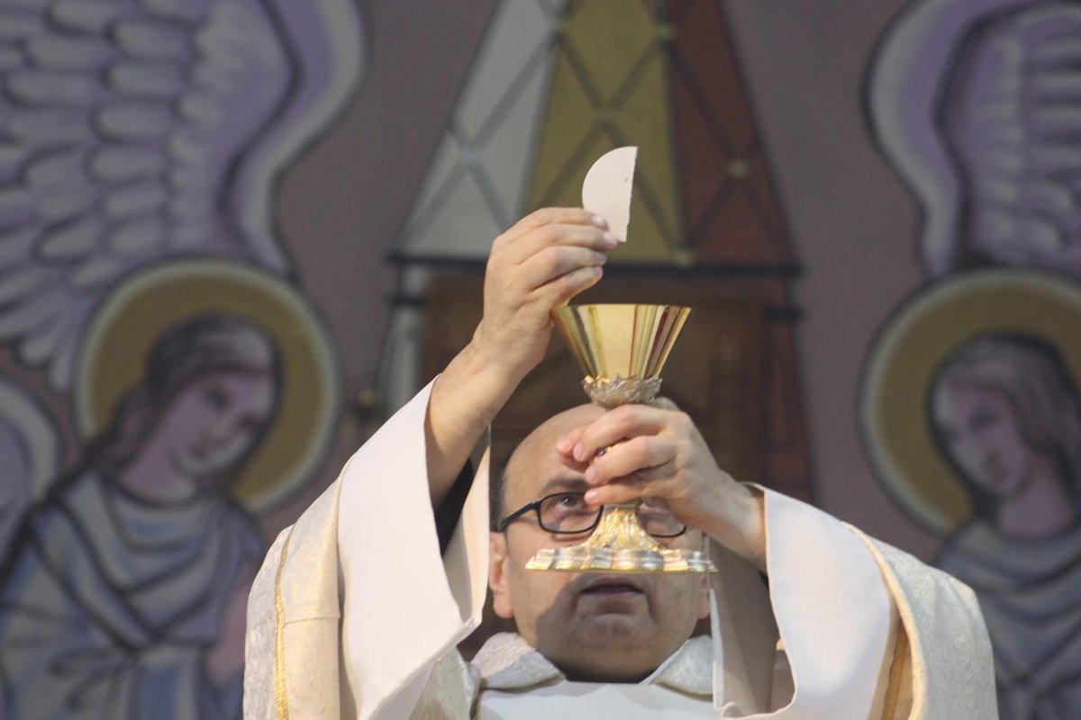 chunguskitten's tweet image. Christmas Eve in Gaza
Holy Family Church
December 24, 2025