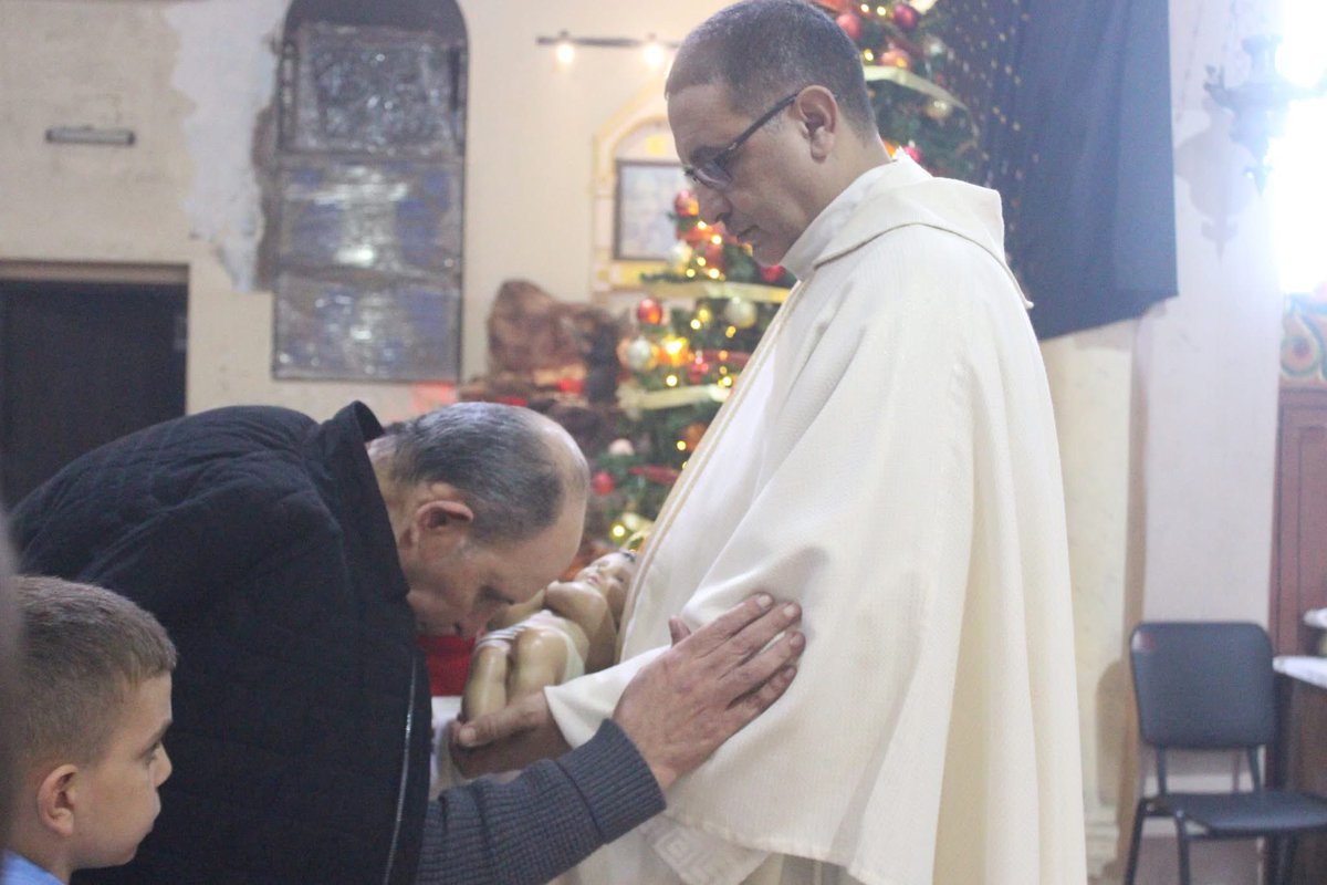 chunguskitten's tweet image. Christmas Eve in Gaza
Holy Family Church
December 24, 2025