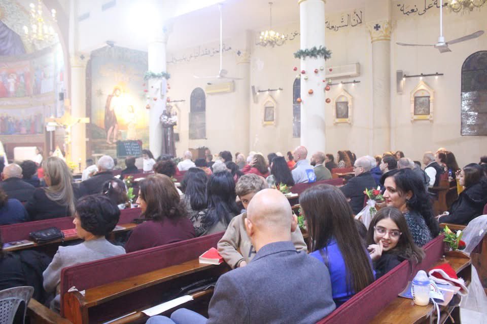 chunguskitten's tweet image. Christmas Eve in Gaza
Holy Family Church
December 24, 2025