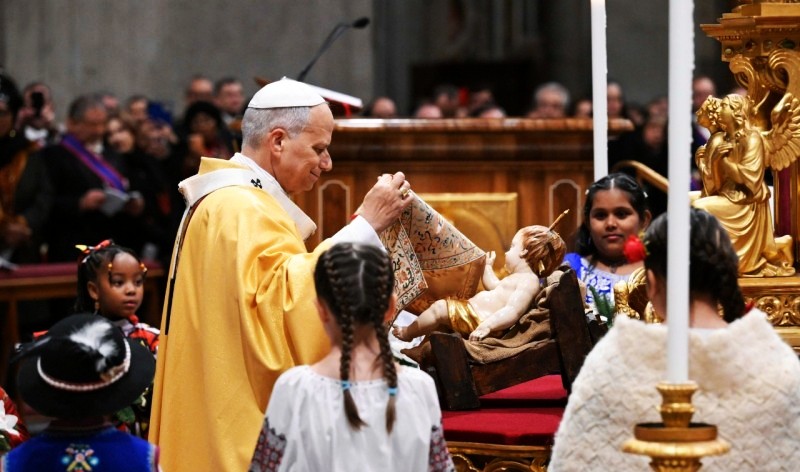 POPE LEO XIV Unveils the Baby Jesus at his 1st Christmas Eve Midnight Mass  as Pontiff at the Vatican FOLLOW @catholicnews1 Clip from Vatican Media