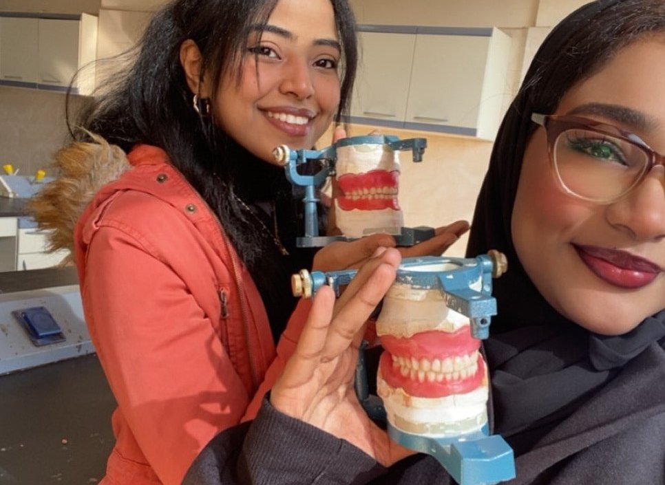 razanmohieldeen's tweet photo. " complete denture" ✅ https://t.co/hgIye9WJML