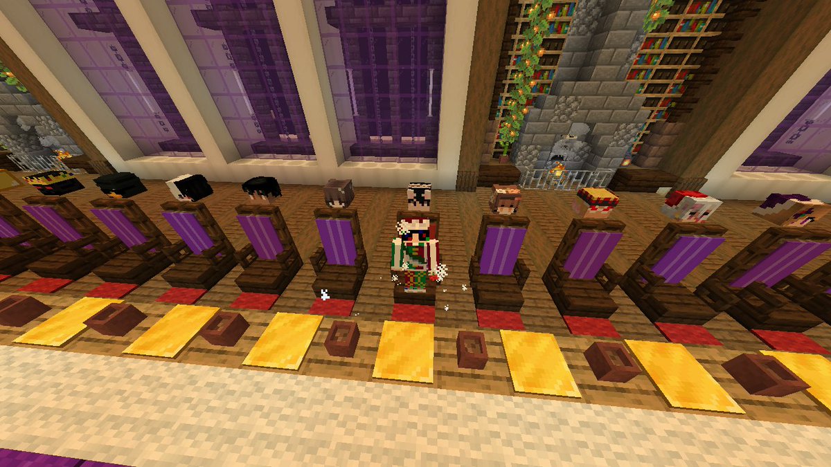 dr0gor's tweet image. Me olvide de sacarme una con @__barto1 pero si me saque con su asiento en la mesa JAJAJAJA tqm barto💜