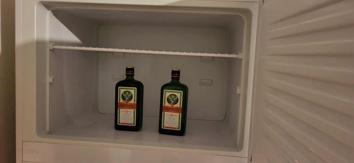 Kanna Cat tweet media