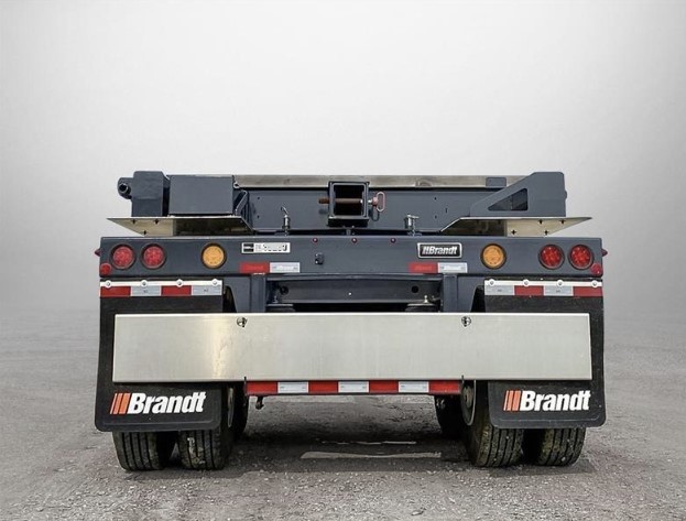 A perfect Christmas Eve upgrade for your fleet . This 2021 Brandt T300 Tandem Axle Cable Steer is built for smooth maneuverability and serious hauling. Featuring 25,000 lb axles, cable steering, full winch package, and wide-load capability. Finished with LED lighting and a