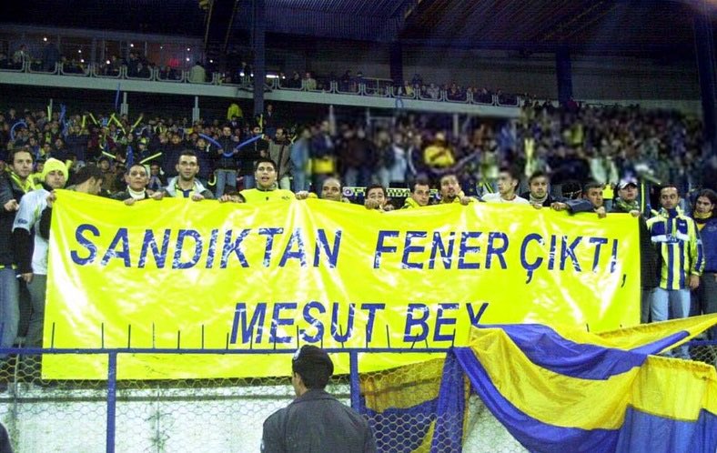 FENERBAHÇEYE SAVAŞ AÇILMIŞ 

HODRİ MEYDAN MESUT BEY :)
