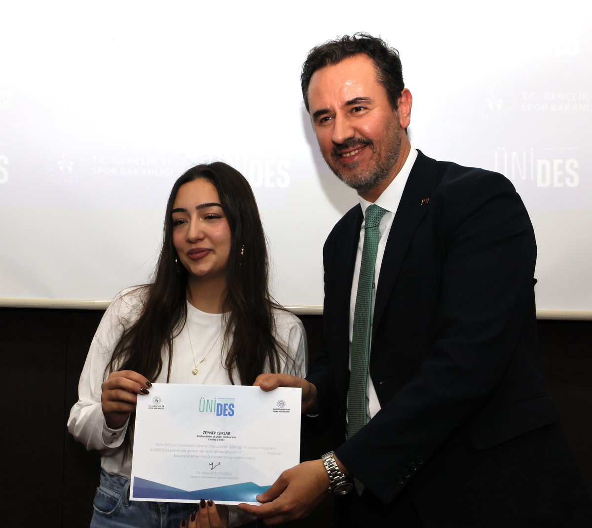 GSB_Manisa's tweet photo. Biz büyük ve güçlü bir aileyiz. https://t.co/Dny4XZ6gA1