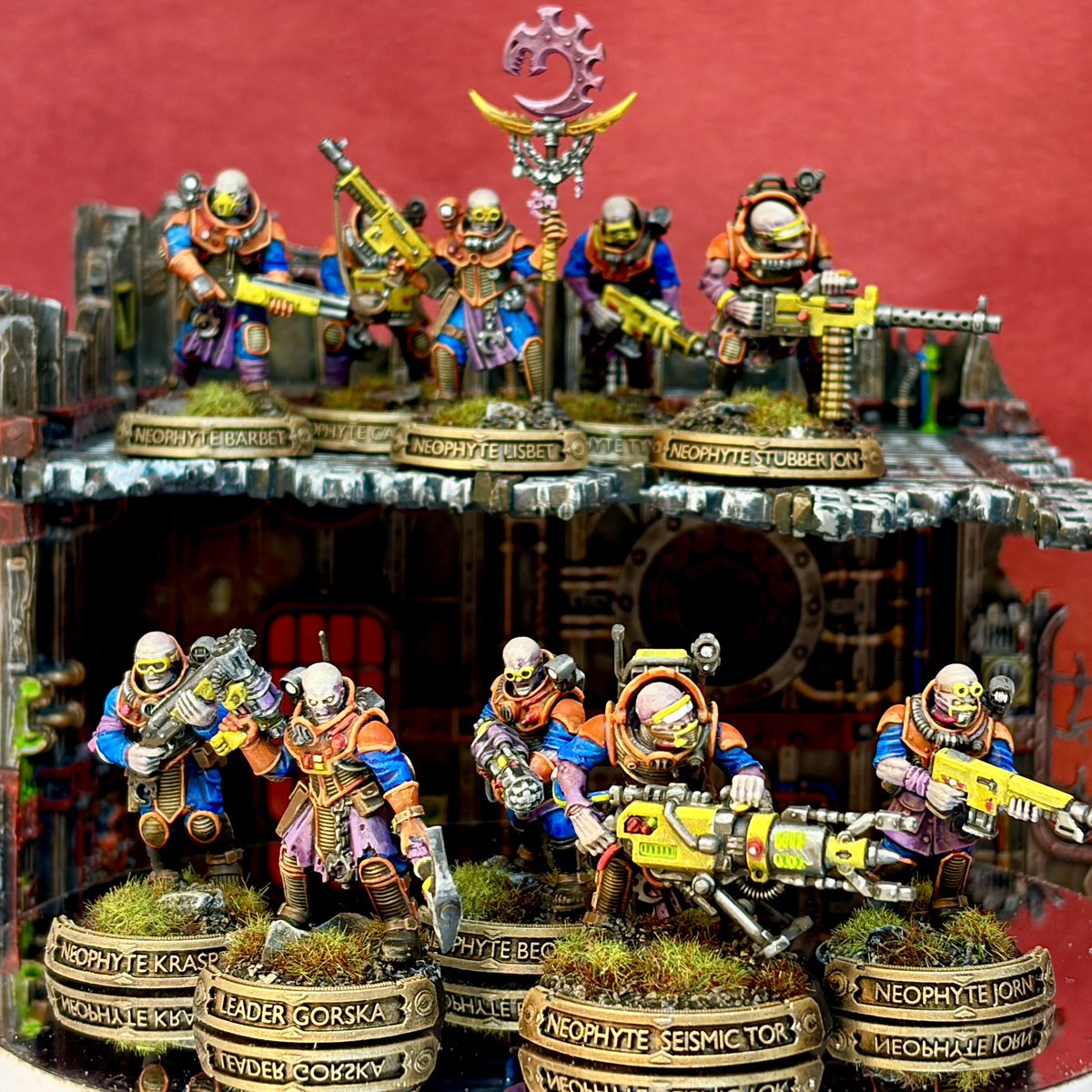 100tungamer's tweet photo. Genestealer Cult Neophyte Hybrids
#warhammercommunity #warhammer40k #GenestealerCults #NeophyteHybrids #100tungamer #Genestealer #gamesworkshop #gamesworkshop40k #tabletop #minipainting #miniaturepainting #eobcomplete #slaythegrey https://t.co/n7Nx35u5F7