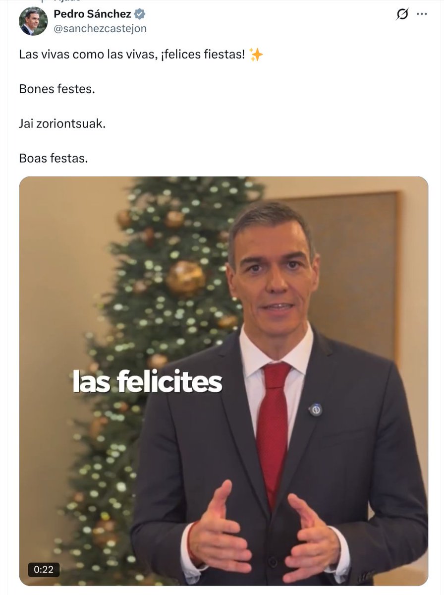 Aerolínea de un país musulmán: “Feliz Navidad”. 

Pedro Sánchez: “Felices fiestas”.  

¿Qué le pasó a España?