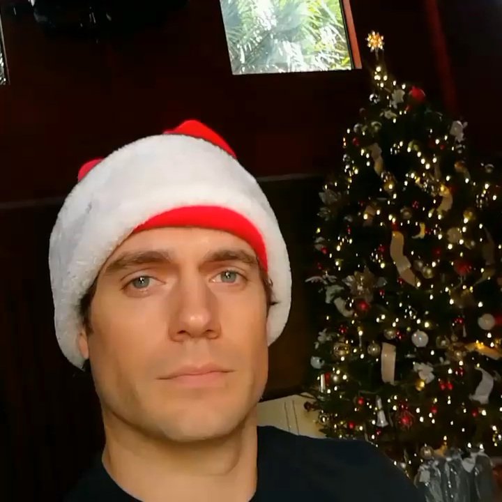 updatesofHC's tweet photo. Merry Christmas to all who celebrating 🎄✨️ https://t.co/ozCoovm8QO