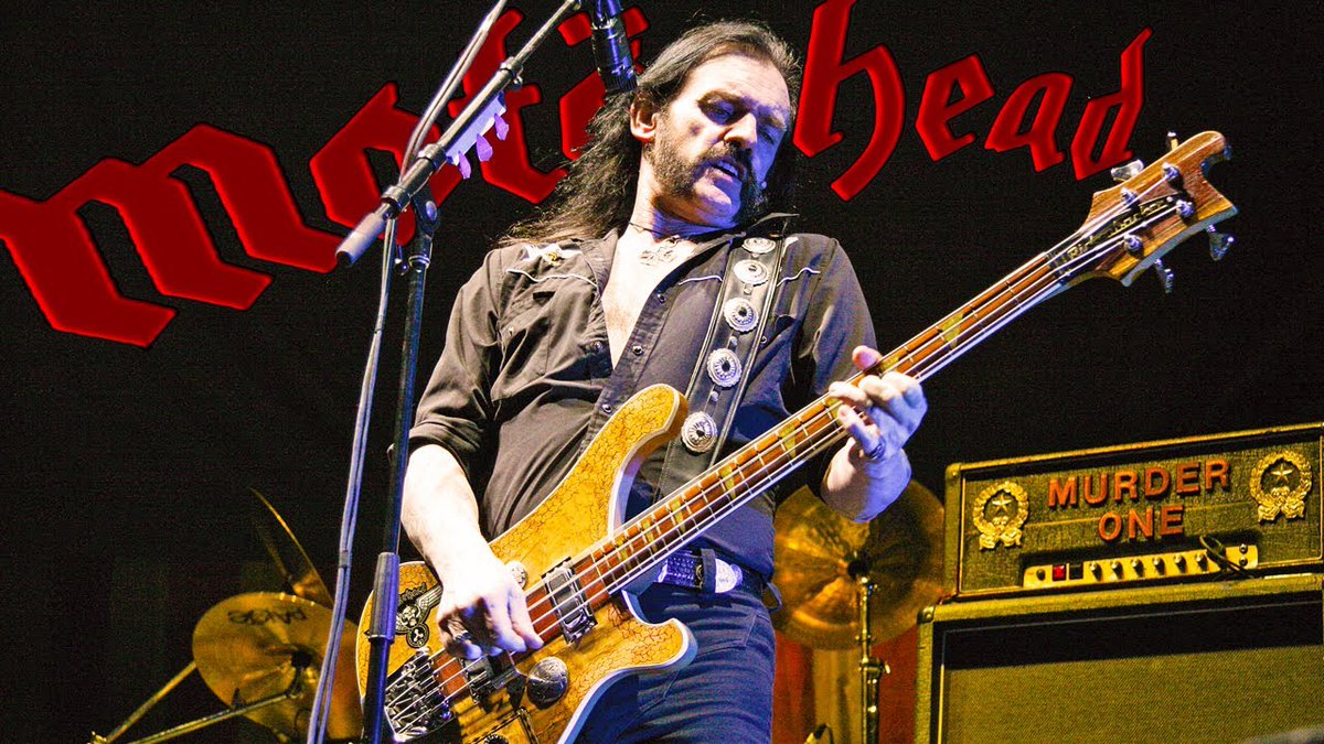 🖤 Un día como hoy pero de 1945 nació Ian Fraser Kilmister, mejor conocido como Lemmy Kilmister, el emblemático vocalista y bajista de Motörhead: un verdadero ícono del rock.