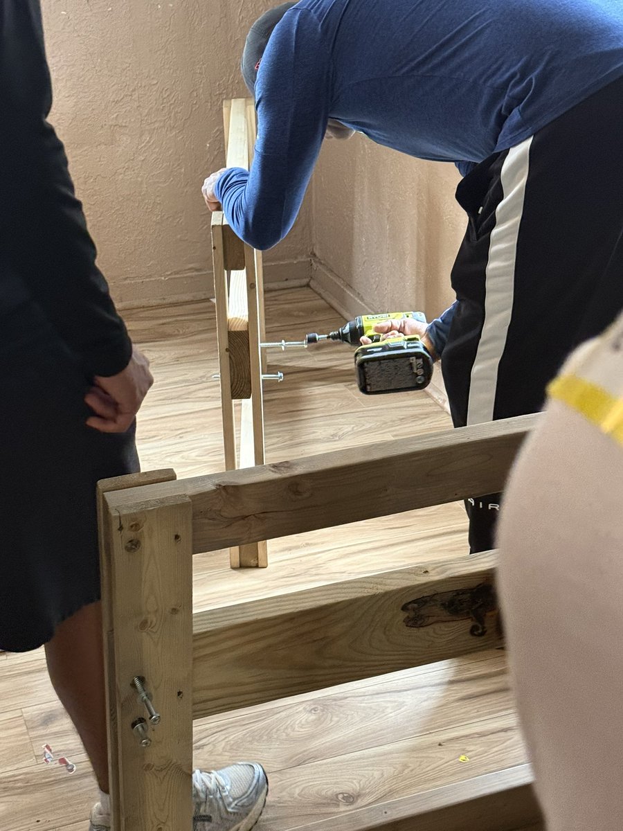 Dale Doback tweet media