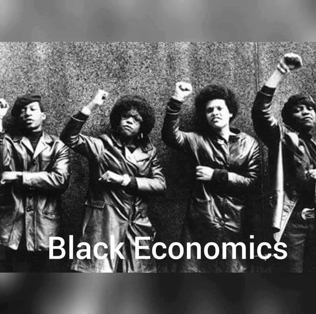 BlkHistStudies's tweet photo. We must build financial strength within the Black Community to achieve true Black Power. Our liberation won't be government funded. Lets fund our own solutions. #doforself #groupeconomics #fundourownprogrammes #ownership #freehold #noleases #createourowntable #blackeconomics https://t.co/0ICEoetRga