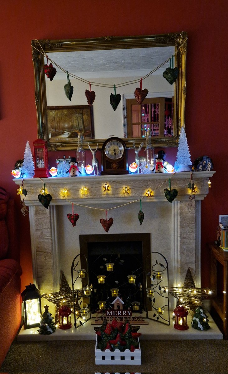 Vicky_Freeman's tweet image. However you are spending tomorrow, I hope you have a wonderful day xx