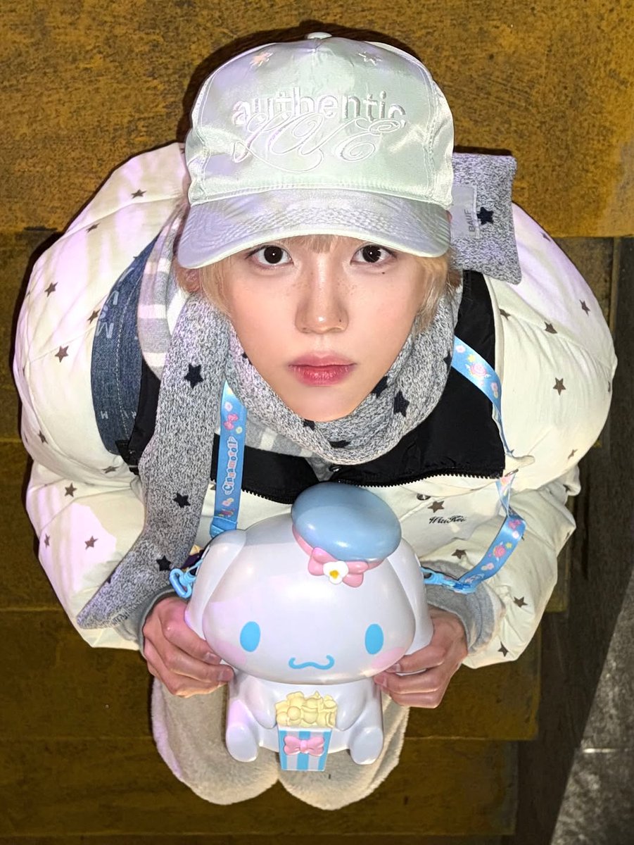 bunniteeth's tweet image. merry christmas eve, bunnies🥺🎀