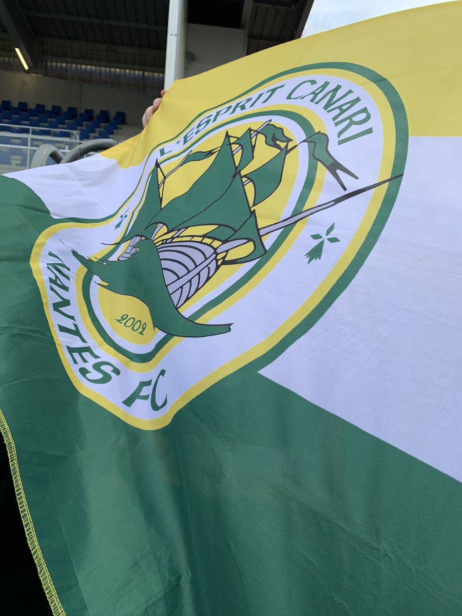 [Coupe de France] 32ème de finale
Déplacement à Concarneau et qualification pour le tour suivant !
US Concarnoise 3-5 FC Nantes 
#lespritcanari #EC02 #deplacement #cdf #nantes #naoned