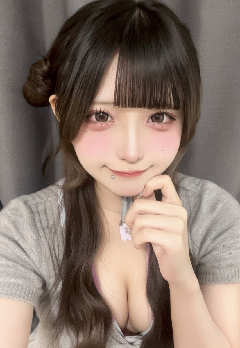 JeniferCat40431's tweet photo. どこみてんの～？？？ https://t.co/Yyaryr7Vjx