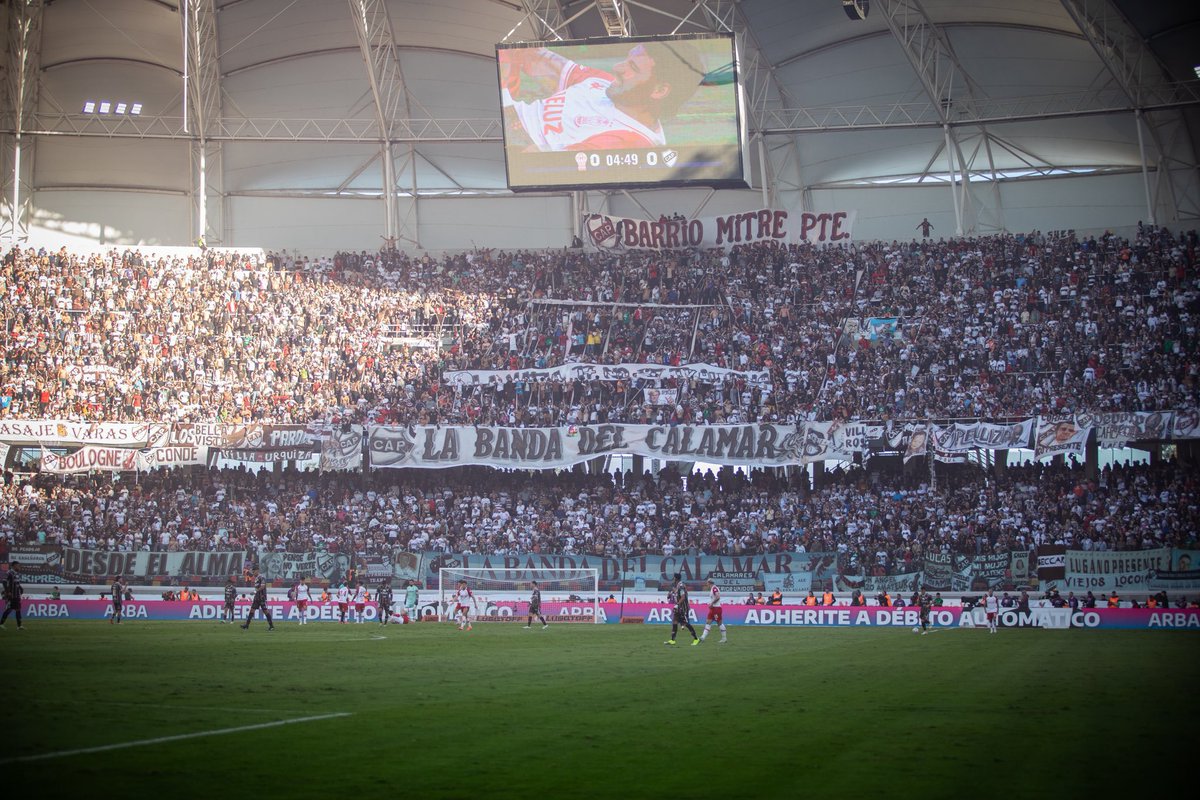 Esta es la gloriosa banda de Platense la que te acompaña y te alienta siempre.. 🎶🦑🤎