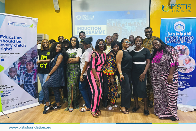 PISTISFDN's tweet image. A Warm Christmas Eve from Our Family to Yours

On this Christmas Eve we pause to celebrate peace, kindness and community. Our scholars, volunteers, staff and partner schools are at the heart of everything we do. Wishing you a restful, joy-filled season. 💛

#PistisFoundation